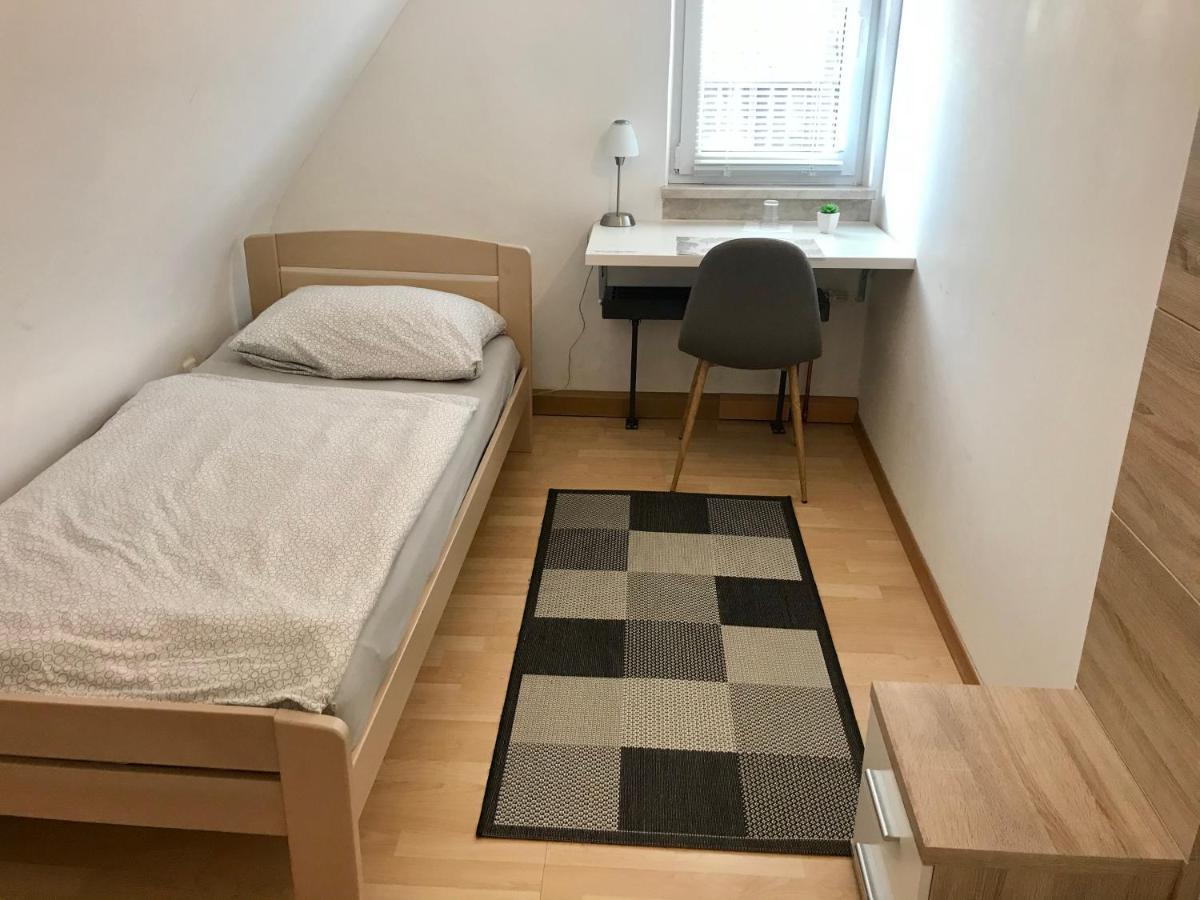 Juna Karlsruhe Eksteriør billede